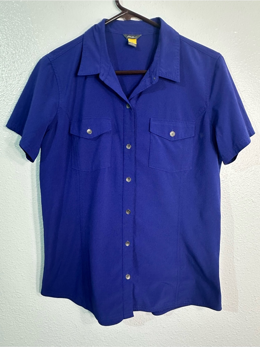 Eddie Bauer Departure Shirt Womens L Blue Short Sleeve Stretch Hiking Travel